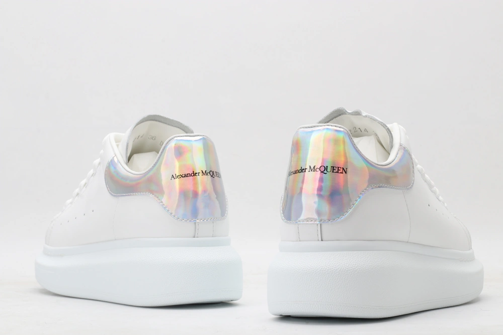 A*exander M*queen Sneaker Tailored 3235
