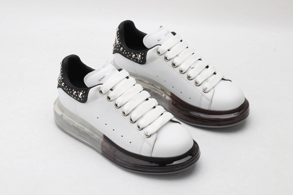 Unique A*exander M*queen Sneaker 3237