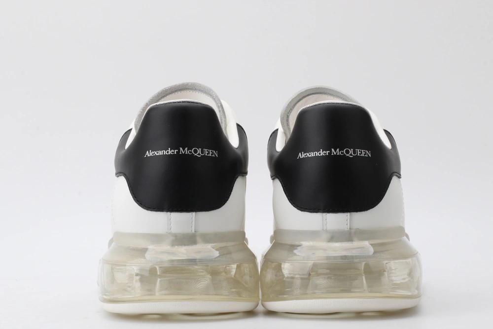 Fashionable A*exander M*queen Sneaker 3198