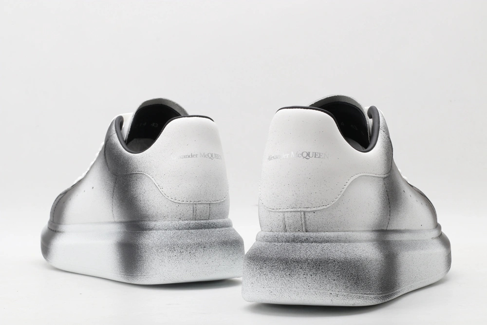 A*exander M*queen Sneaker OdorResistant 3226