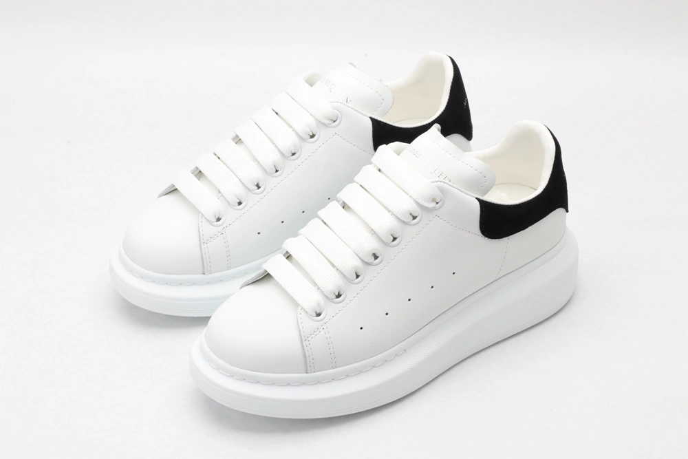 GoAnywhere A*exander M*queen Sneaker 3283