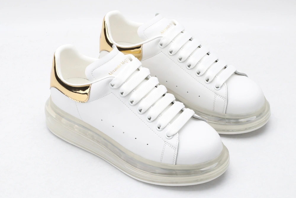 Neat A*exander M*queen Sneaker 3318
