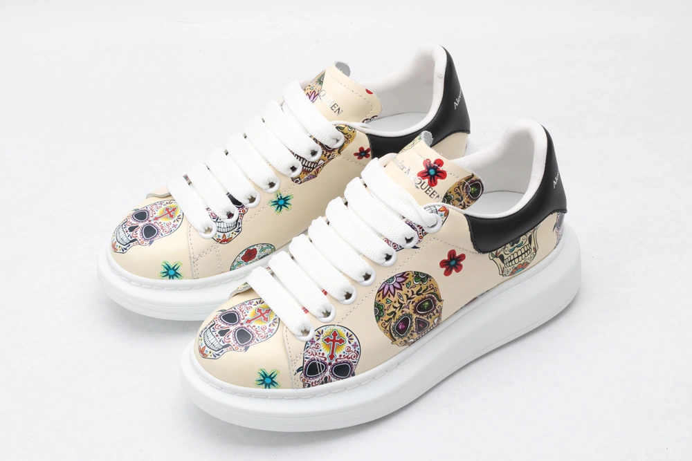 Stretchable A*exander M*queen Sneaker 3246