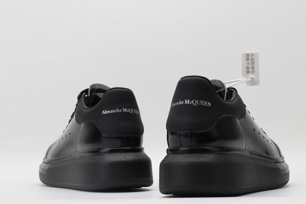 SunProtective A*exander M*queen Sneaker 3257