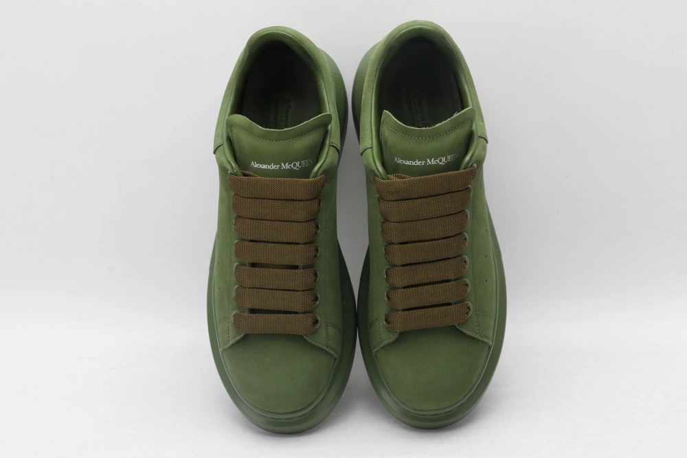 A*exander M*queen Sneaker Classic 3229
