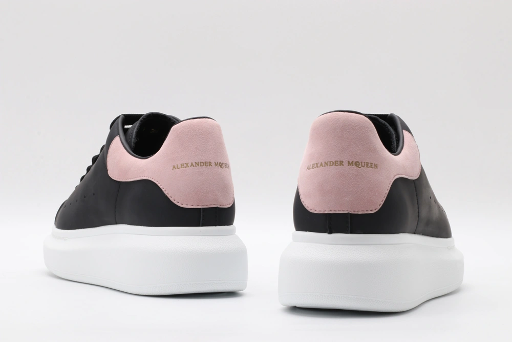 Original A*exander M*queen Sneaker 3216