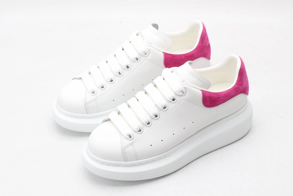 Durable A*exander M*queen Sneaker 3322