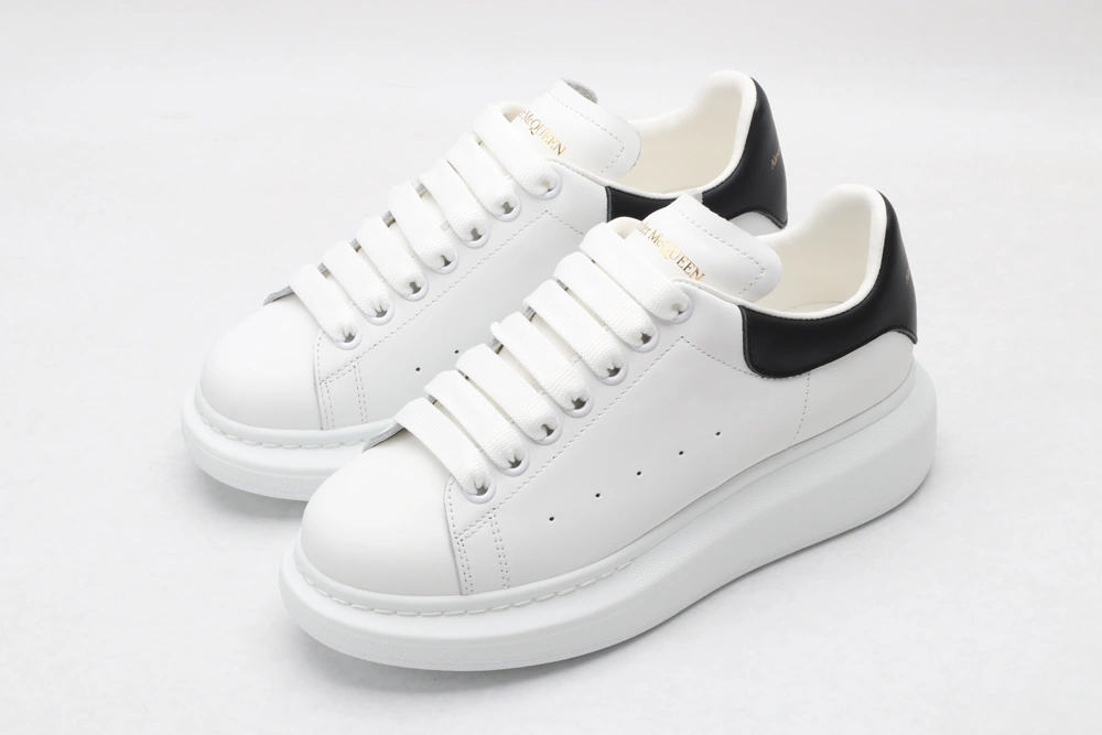 A*exander M*queen Sneaker SmartChoice 3332