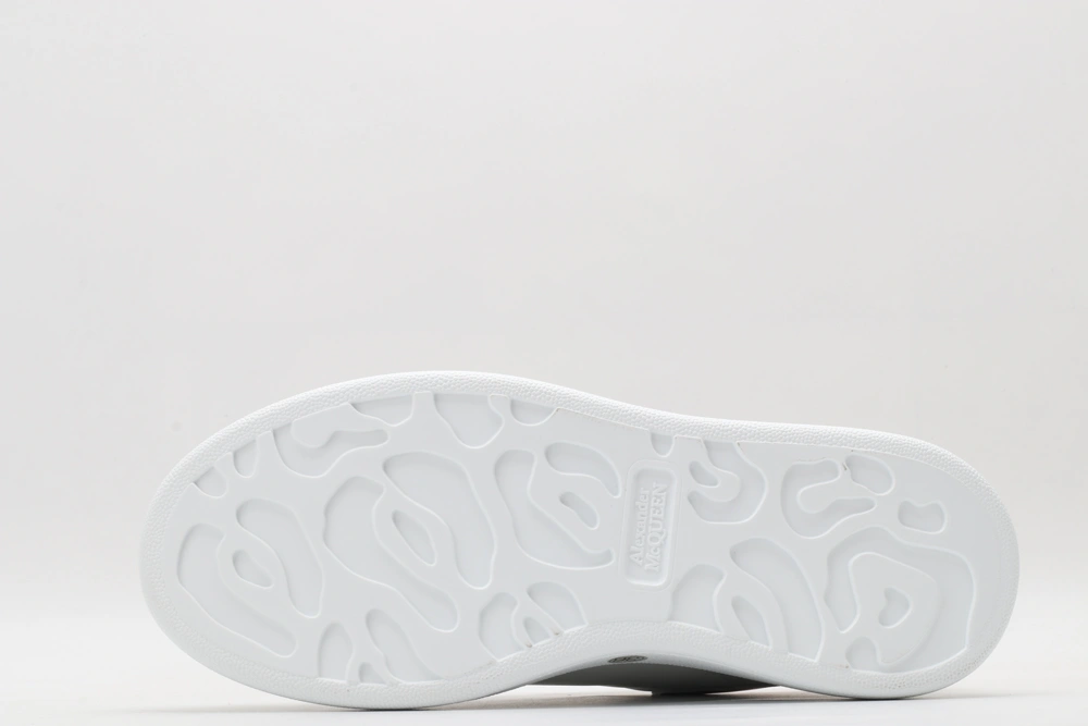 A*exander M*queen Sneaker FashionForward 3310