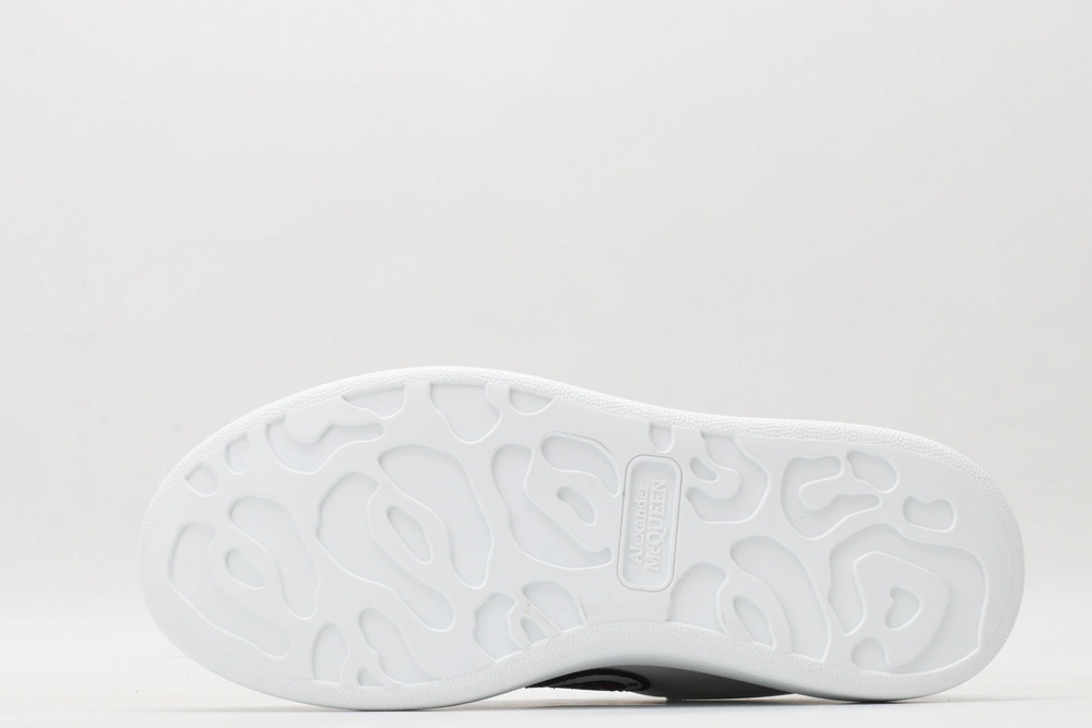 A*exander M*queen Sneaker Unique 3259