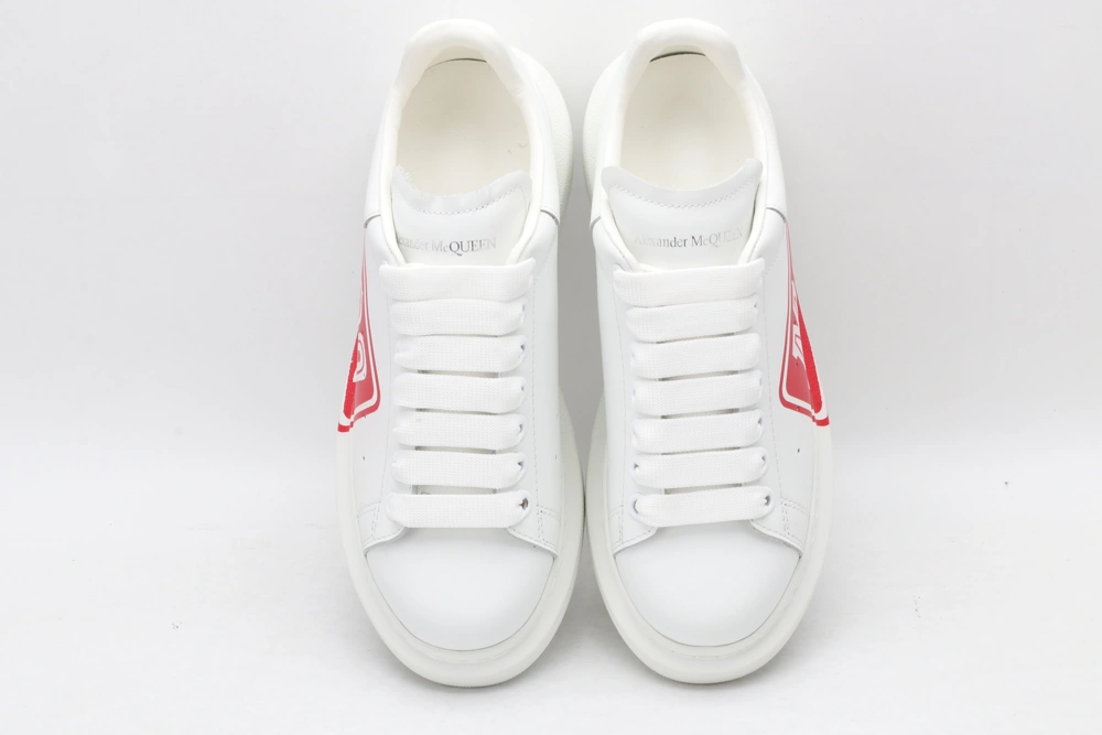 EasyMatch A*exander M*queen Sneaker 3222