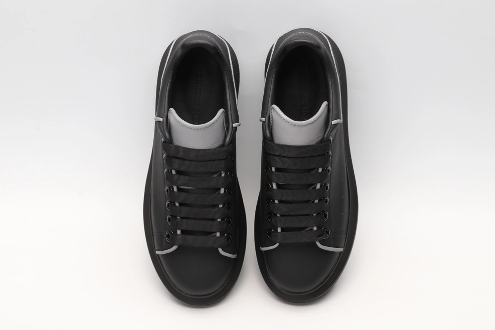A*exander M*queen Sneaker Durable 3251