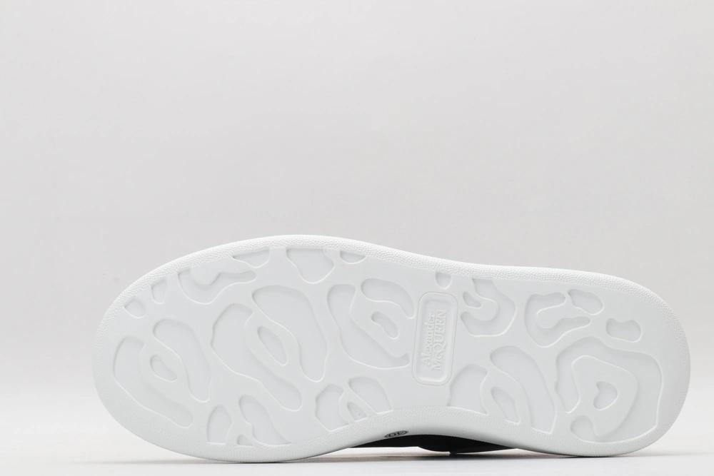 A*exander M*queen Sneaker Durable 3308