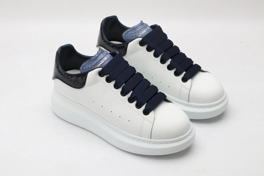 A*exander M*queen Sneaker Casual 3300