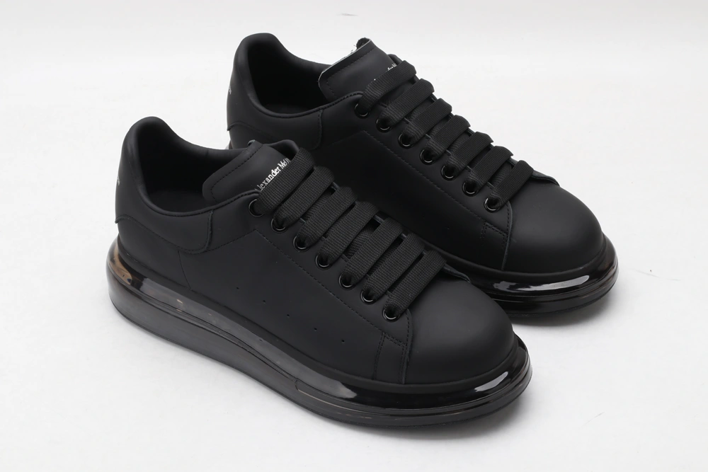 A*exander M*queen Sneaker Minimalist 3320