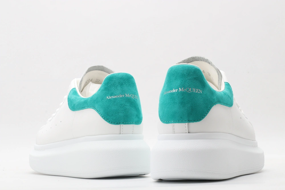 A*exander M*queen Sneaker Elegant 3240