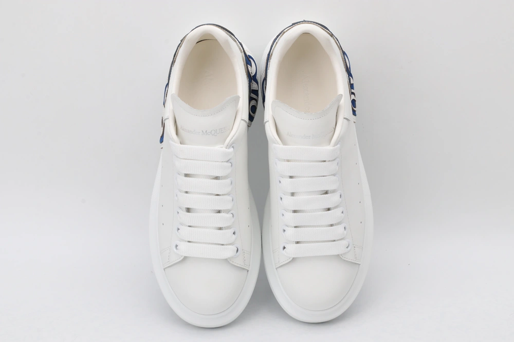 Cozy A*exander M*queen Sneaker 3209