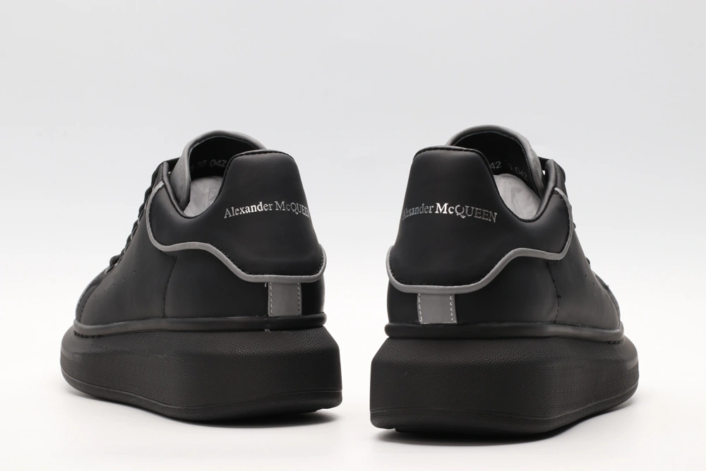 A*exander M*queen Sneaker Durable 3251