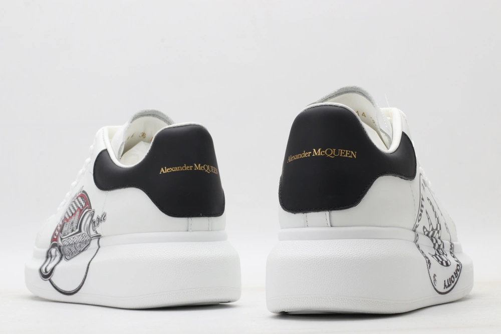 A*exander M*queen Sneaker Tailored 3219