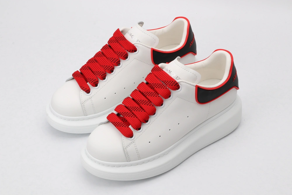 A*exander M*queen Sneaker AllSeason 3351