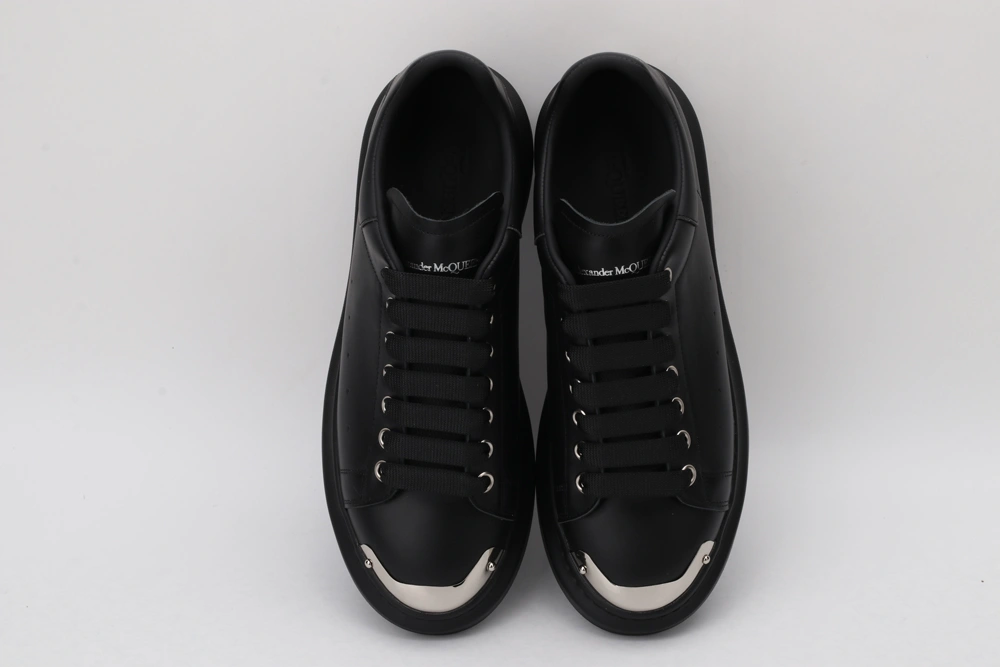 Lightweight A*exander M*queen Sneaker 3354