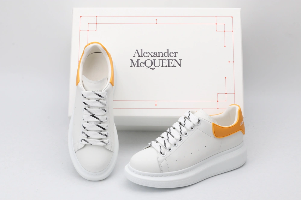 Soft A*exander M*queen Sneaker 3205
