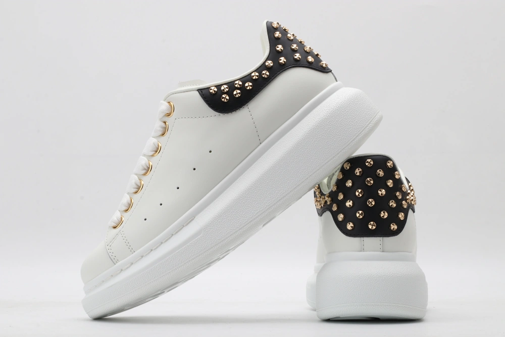 TravelReady A*exander M*queen Sneaker 3214