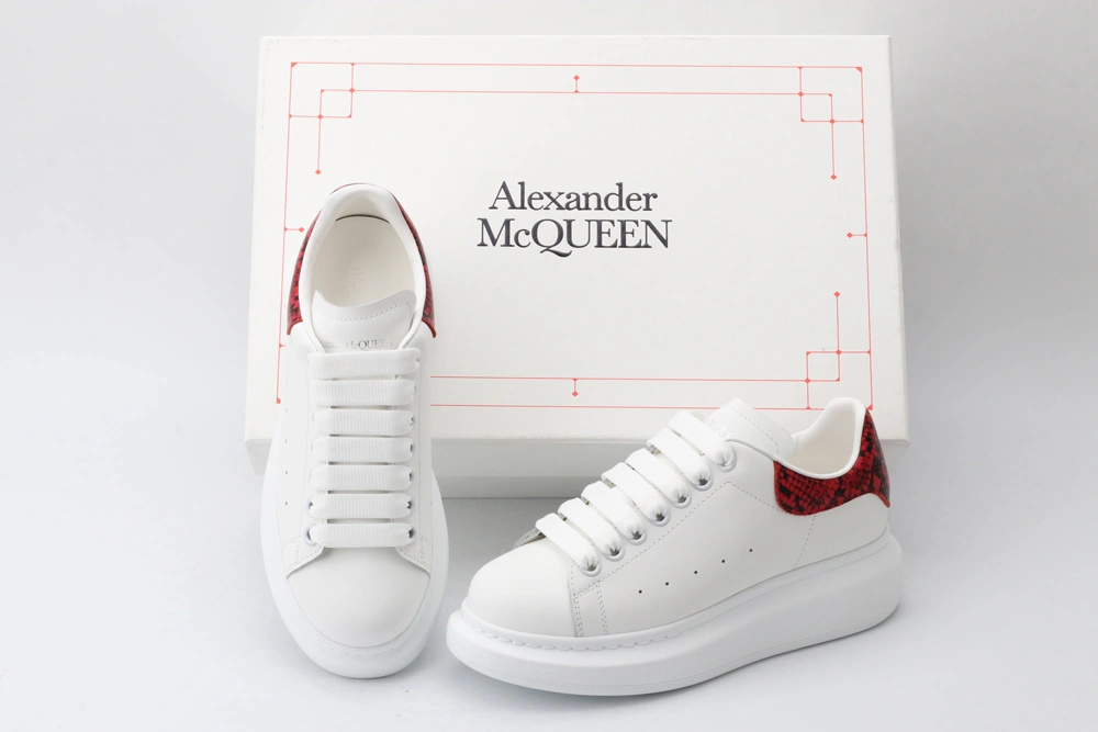 A*exander M*queen Sneaker FashionForward 3343