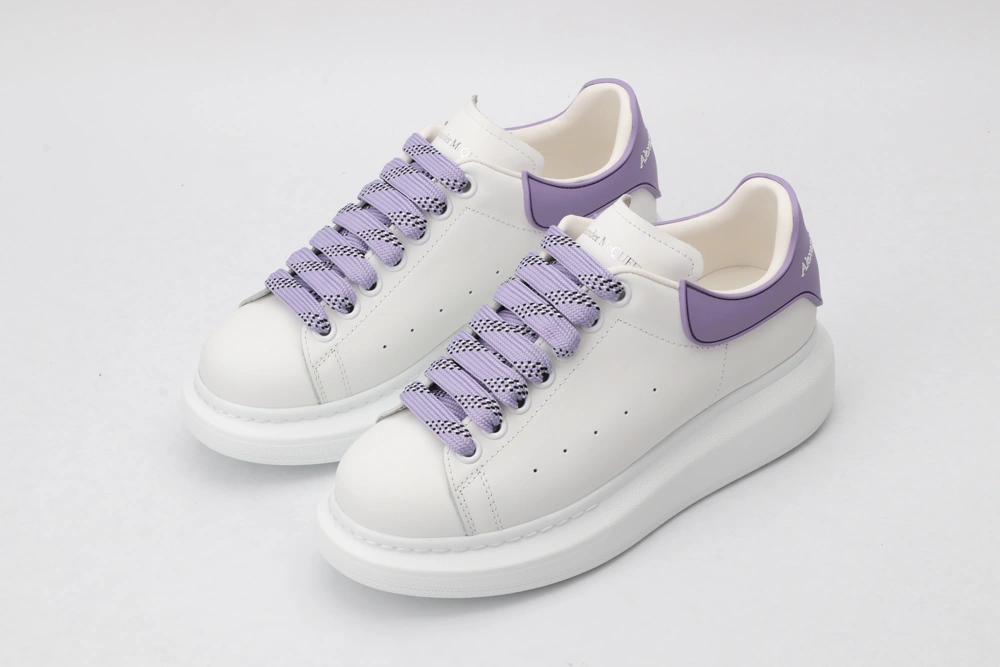A*exander M*queen Sneaker Cozy 3353