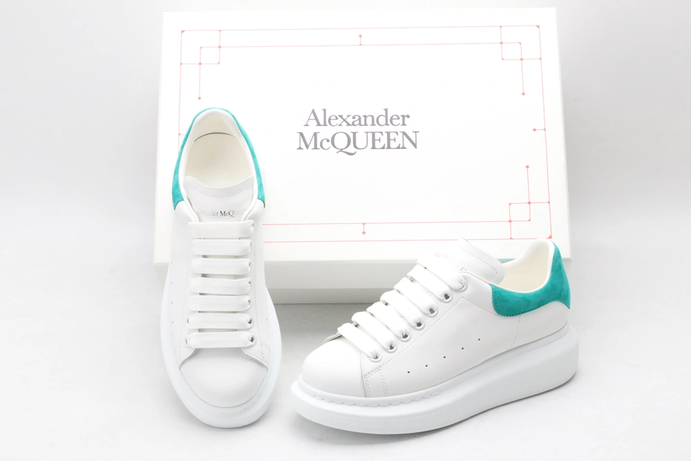 A*exander M*queen Sneaker Elegant 3240