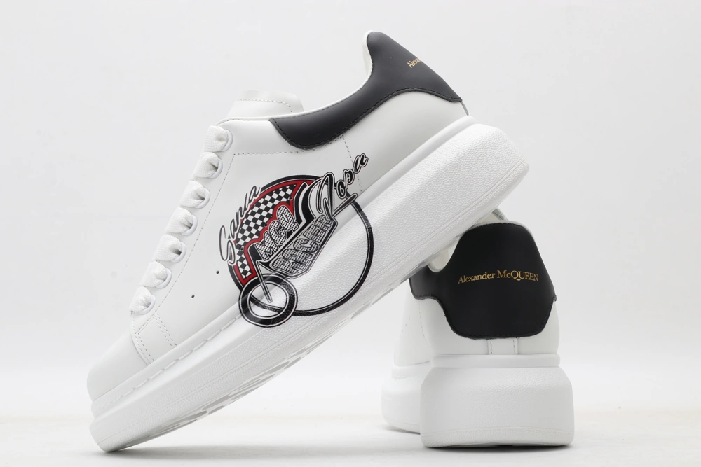 A*exander M*queen Sneaker Tailored 3219