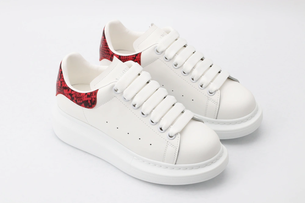 A*exander M*queen Sneaker FashionForward 3343
