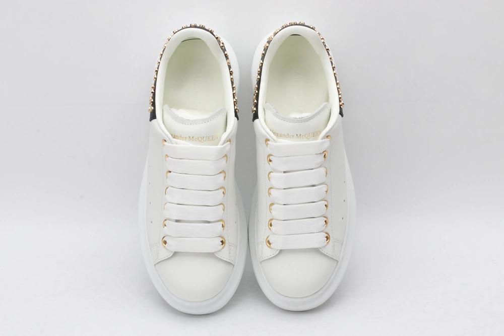 TravelReady A*exander M*queen Sneaker 3214