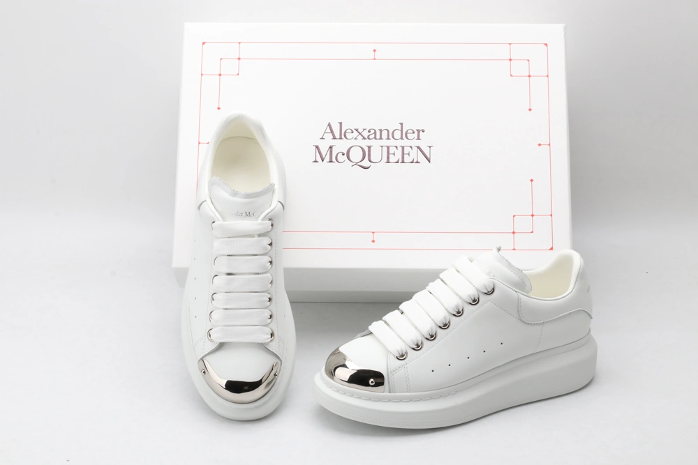 A*exander M*queen Sneaker Sustainable 3279