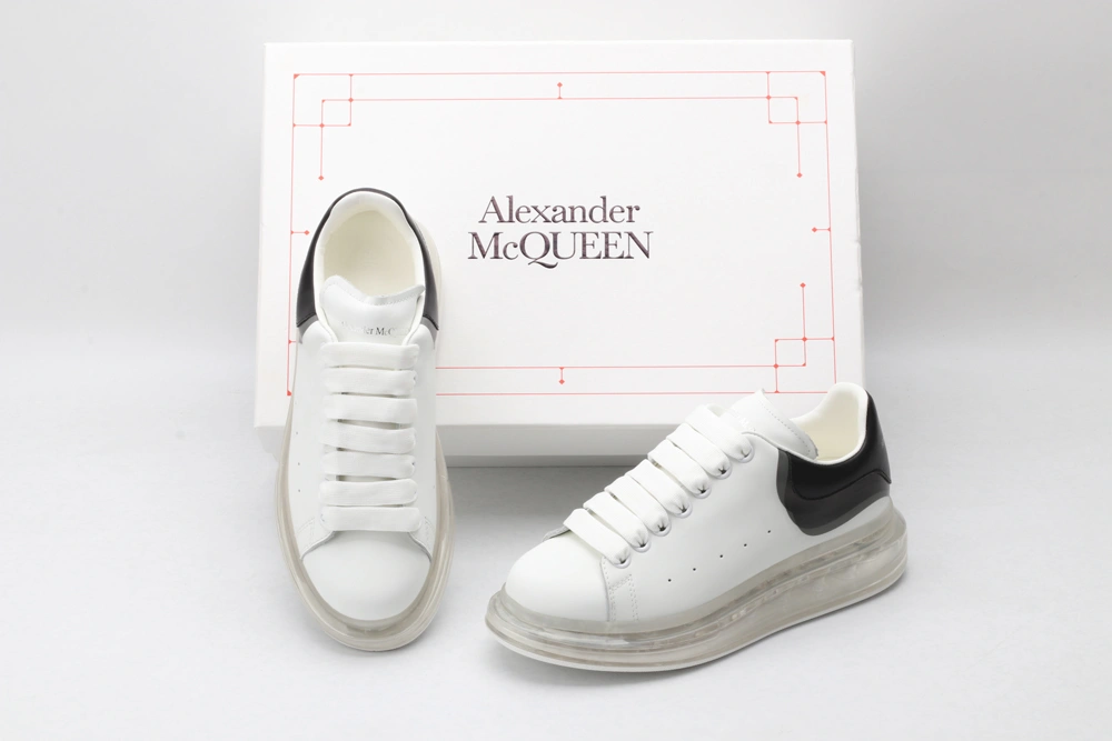 A*exander M*queen Sneaker HighQuality 3277