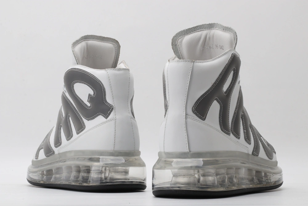 Chic A*exander M*queen Sneaker 3265