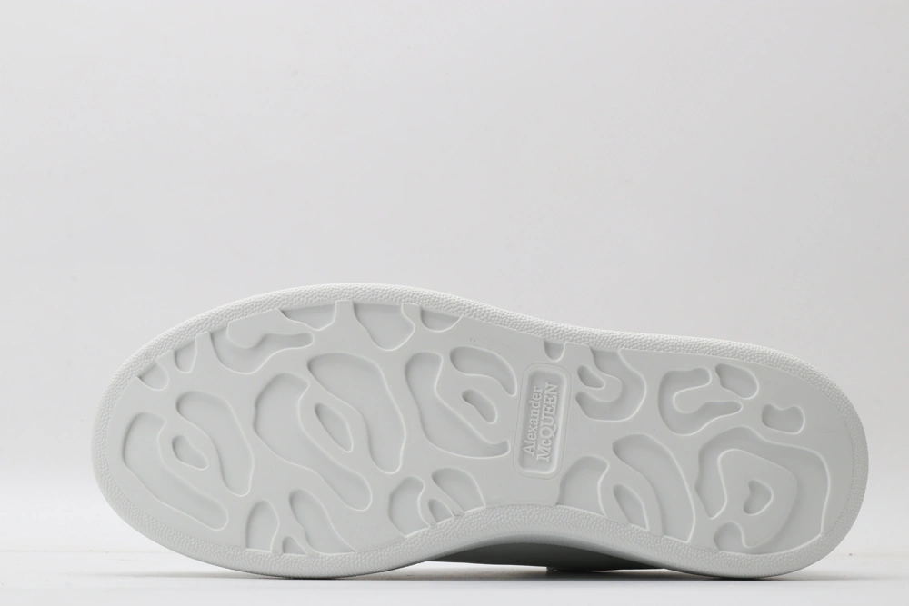 A*exander M*queen Sneaker Sustainable 3279