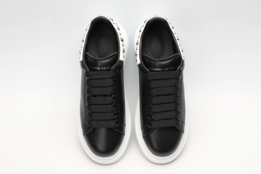 Compact A*exander M*queen Sneaker 3215