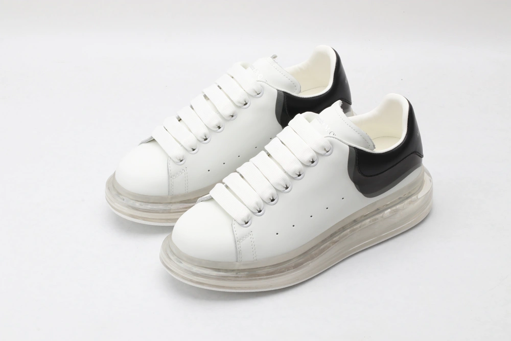 A*exander M*queen Sneaker HighQuality 3277