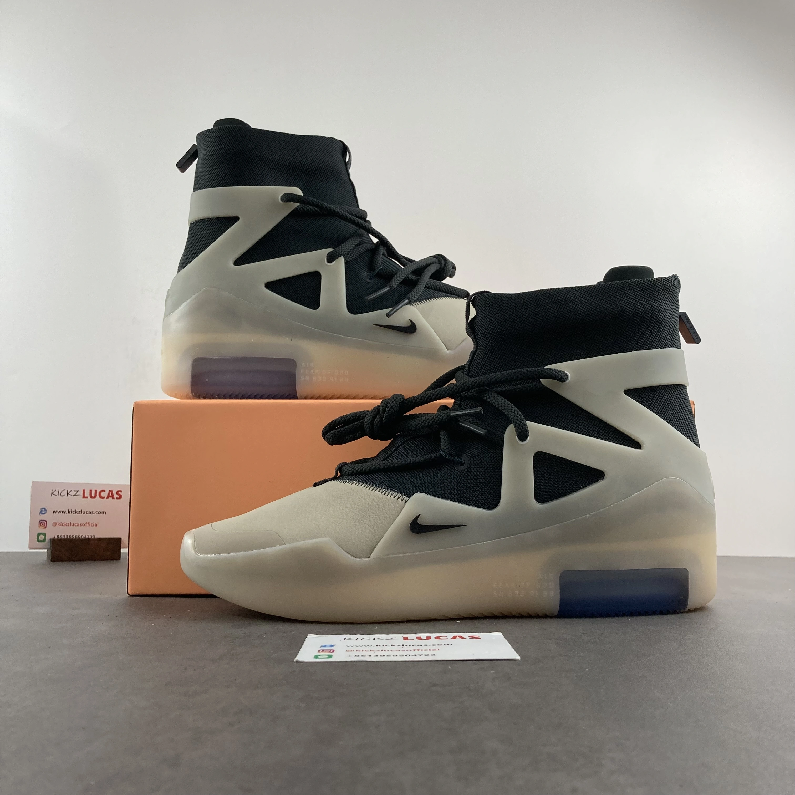 Air Fear of God 1 String The Question AR4237- FlexibleFit 1312