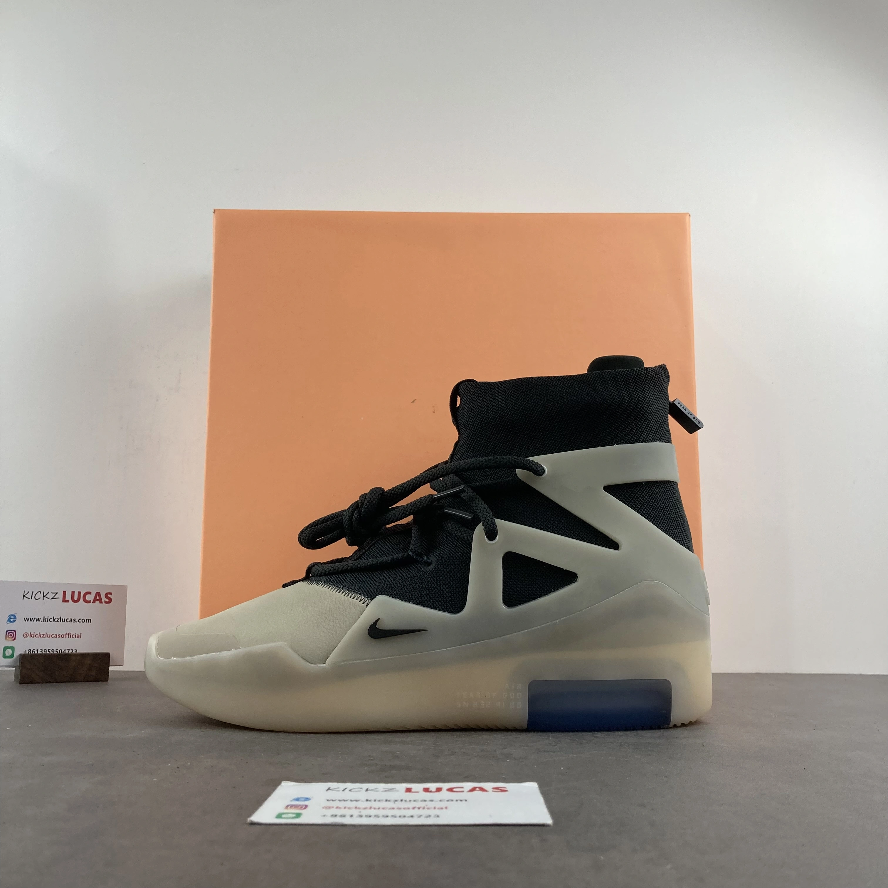 Air Fear of God 1 String The Question AR4237- FlexibleFit 1312