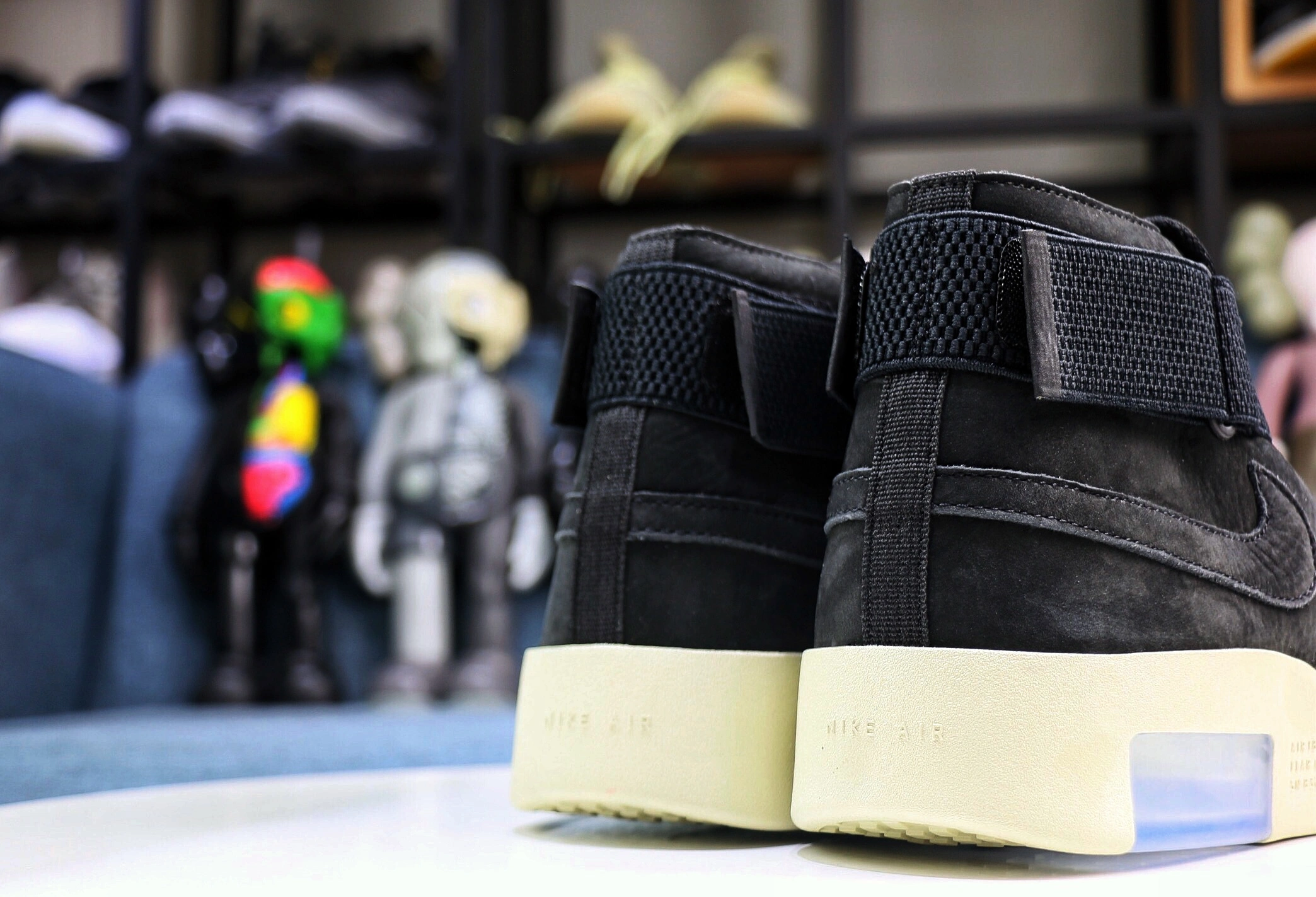 Air Fear of God 180 “ Black ” Supportive 1306