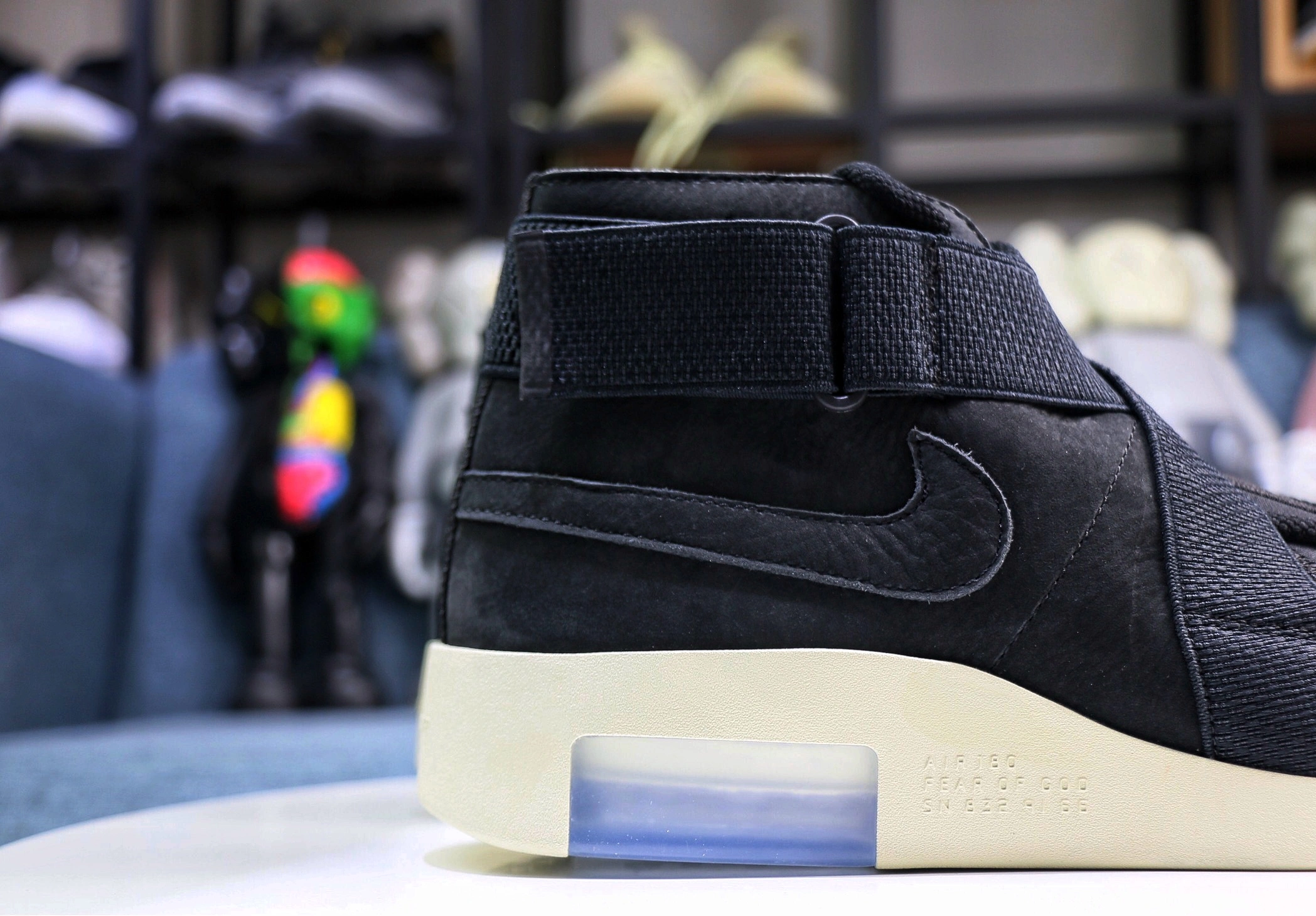 Air Fear of God 180 “ Black ” Supportive 1306