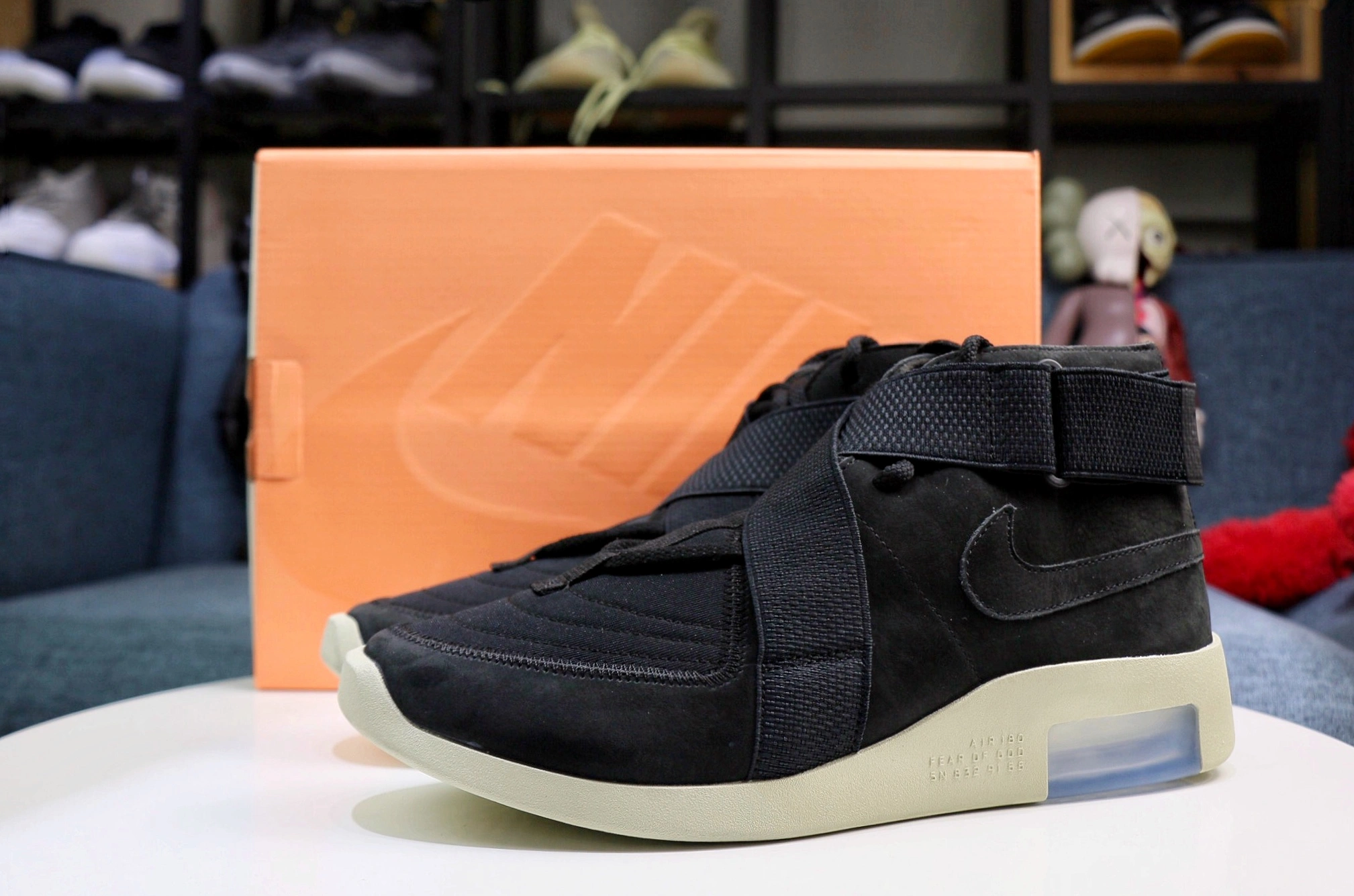 Air Fear of God 180 “ Black ” Supportive 1306