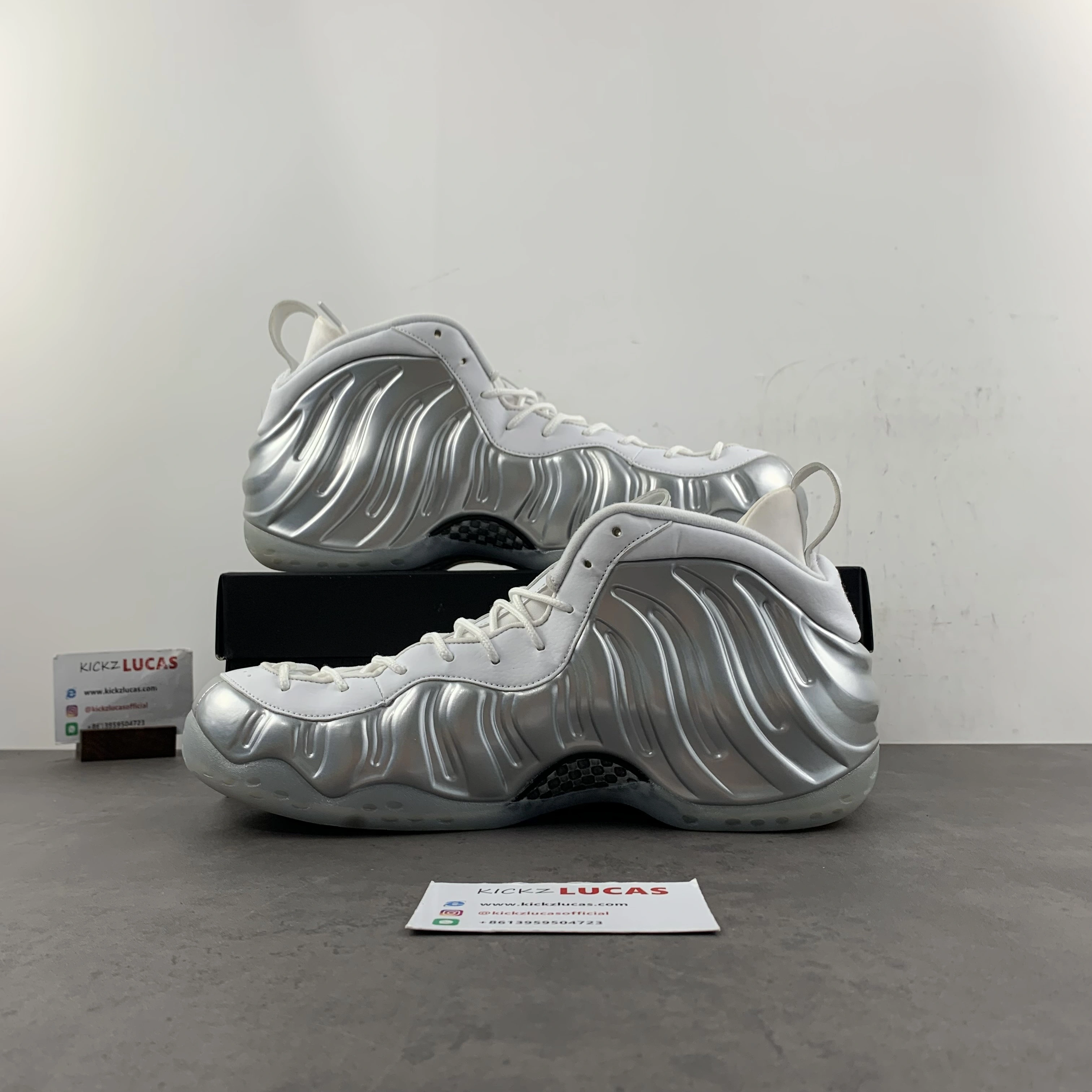 Air Foamposite One Chrome White AA3963- Bright 1273