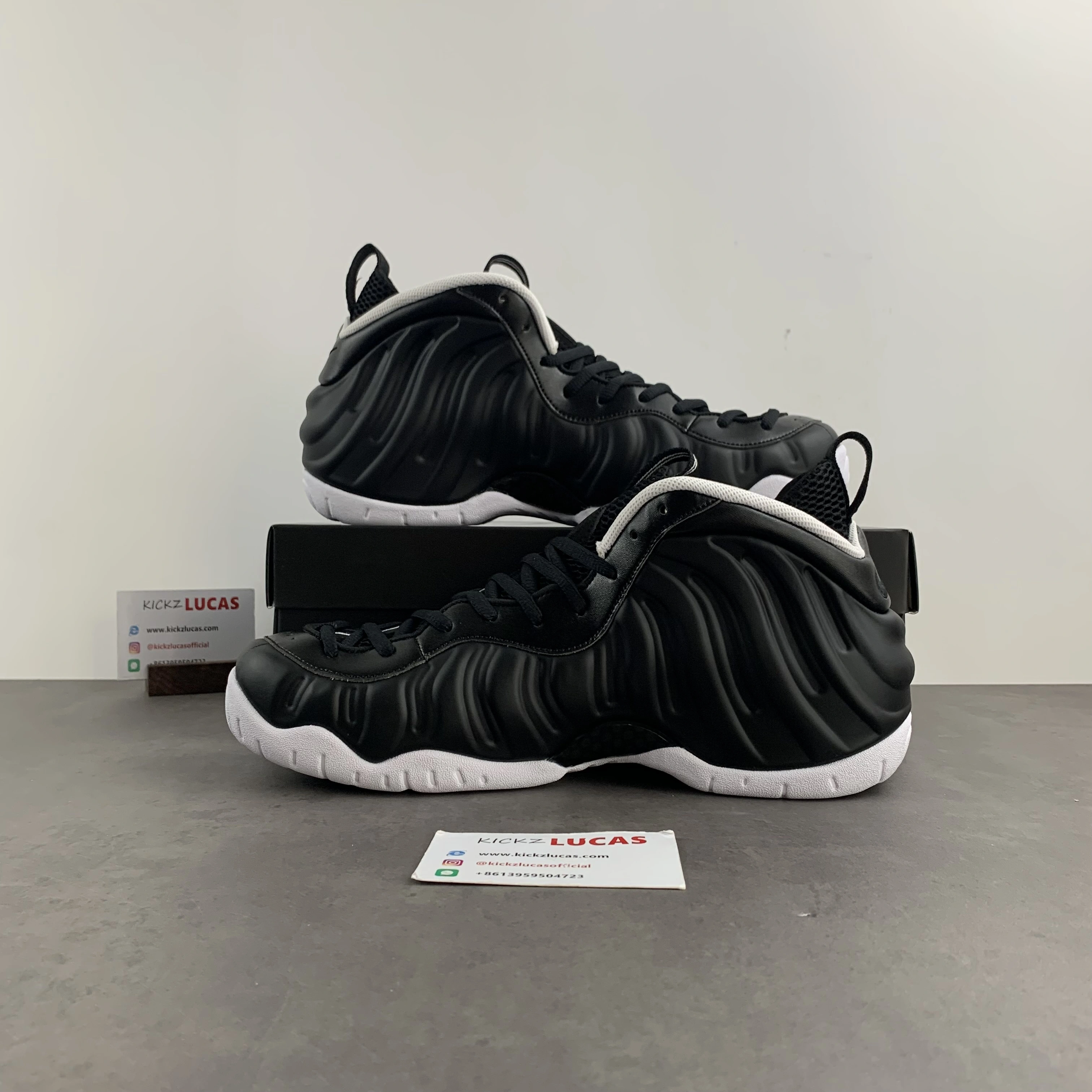 Air Foamposite Pro Dr. Doom 624041- ZipUp 1277
