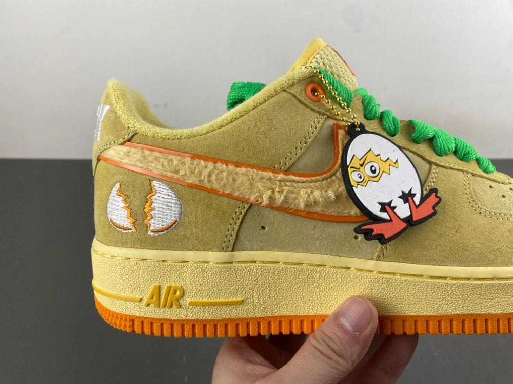 Air Force 1 Low Ducks of a Feather University of Oregon Duck or Egg IU7612- Vibrant 704
