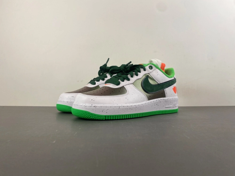 ComfortFit Air Force 1 Low Ducks of a Feather University of Oregon Egg or Duck IU7613- 702
