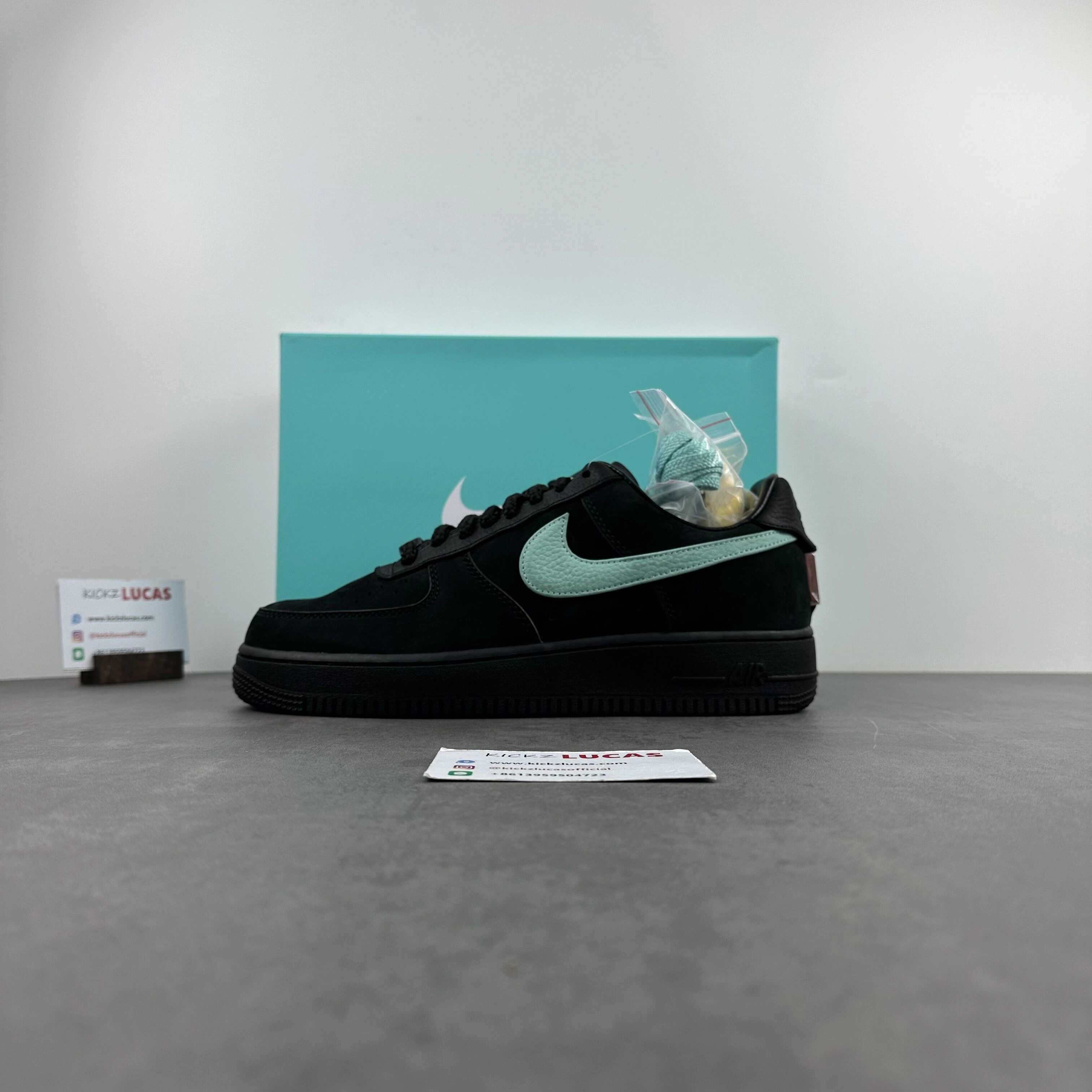 Tailored Air Force 1 Low Tiffany & Co. 1837 DZ1382- 749
