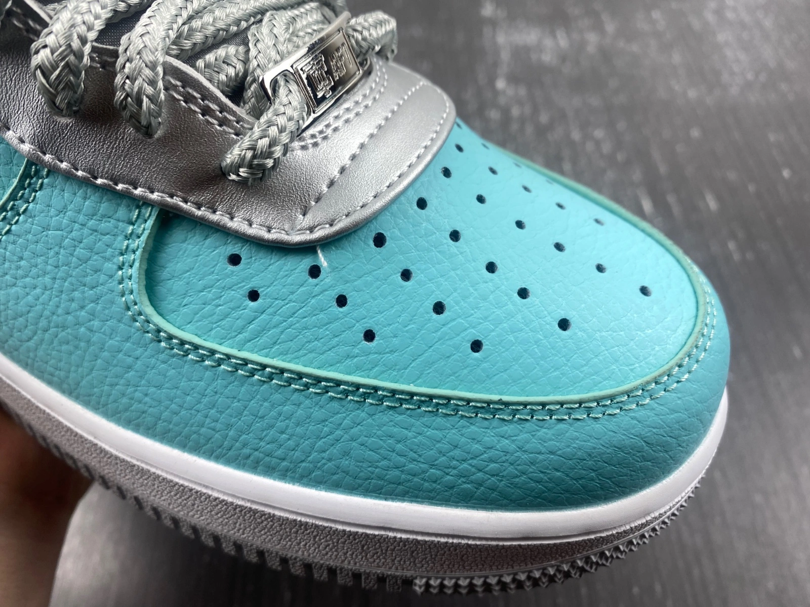 Air Force 1 Low Tiffany Blue Sliver DZ1382- SoftTouch 735
